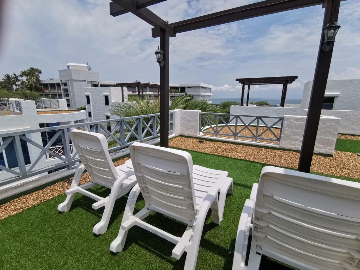 The Verona Villa Hua Hin Bagian luar foto